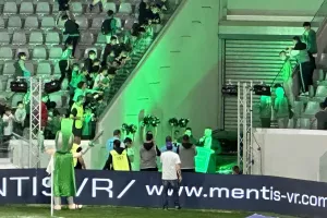 (Βίντεο-Φώτος kerkida) Τα πανηγύρια του τυχερού που κέρδισε αυτοκίνητο!