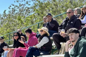 Μαζική προσέλευση/ΕΚΕΙ το kerkida