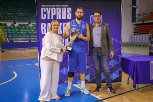 Κυπελλούχος η ΕΝΑΔ (Φώτος)