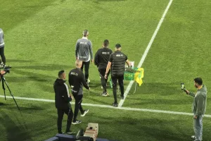 Λουλούδια στη μνήμη του Αυξέντη