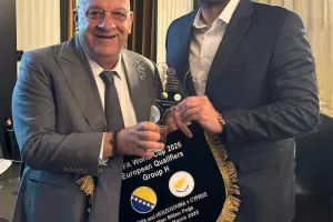(Φώτος) Δεξίωση από την Βοσνία 