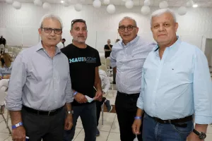 Κινητοποίηση παλαίμαχων παικτών ΑΠΟΕΛ και συνάντηση