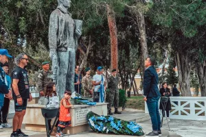 (Φώτος) Πάφος/Στο μνημόσυνο του Παλληκαρίδη 