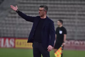 Ουζουνίδης: “Για να γελάμε είναι το να πάμε τετράδα”