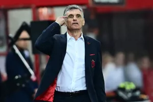 “Όταν δεν τα καταφέρνουν τόσοι προπονητές ίσως άλλος έχει αποτύχει”