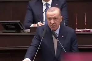 Χαμός στην Τουρκία/"Κάποια μέρα θα σκάψουν και τον δικό του τάφο"
