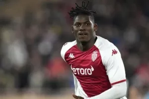 Ανέβηκε στη δεύτερη θέση