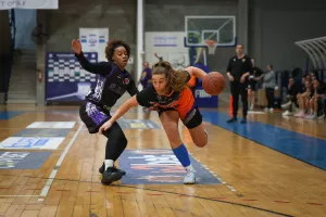 (Φώτος) Κέρδισε την ΑΕΛ η Αναγέννηση και έκανε το 1-1 