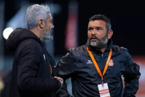 Καρμιώτισσα-ΑΕΛ: Βαθιά... ανάσα με Γιούση και Κοβάσεβιτς (Φώτος)