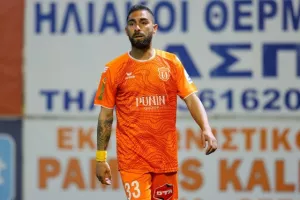 Καρμιώτισσα-ΑΕΛ: Βαθιά... ανάσα με Γιούση και Κοβάσεβιτς (Φώτος)