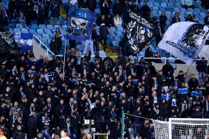 Ελεύθερη προπώληση