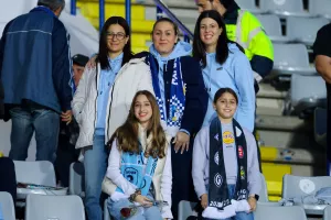 ΦΩΤΟΣ από τις εξέδρες