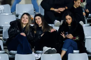 ΦΩΤΟΣ από τις εξέδρες