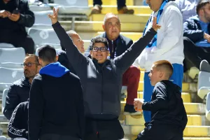 ΦΩΤΟΣ από τις εξέδρες