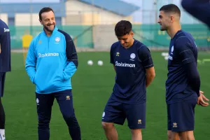 (Βίντεο-Φώτος kerkida) Η πρώτη προπόνηση της Εθνικής με Μάντζιο