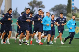 (Βίντεο-Φώτος kerkida) Η πρώτη προπόνηση της Εθνικής με Μάντζιο