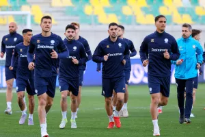 Να επιβεβαιώσει τον τίτλο του φαβορί