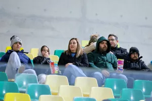 (Φώτος) Ο κόσμος στο "ΑΕΚ Αρένα"