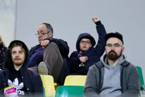 (Φώτος) Ο κόσμος στο "ΑΕΚ Αρένα"