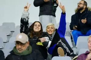 (Φώτος) Οι Παφίτες στο "Αλφαμέγα"