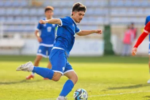 (Φώτος) Νικηφόρο ξεκίνημα για την Εθνική Παίδων Κ-17
