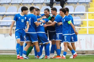 (Φώτος) Νικηφόρο ξεκίνημα για την Εθνική Παίδων Κ-17