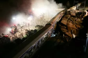 Νέοι ισχυρισμοί για την έκρηξη στα Τέμπη: «Έτσι μπορεί να προκλήθηκε η πυρόσφαιρα»
