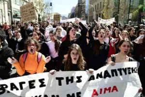 «Αξίζετε 57 Όσκαρ συγκάλυψης»: Ποτάμι οργής από μαθητές και φοιτητές για τα Τέμπη