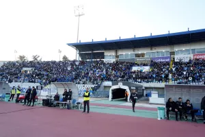 "Η ιστορία γράφεται από τους παρόντες"