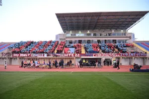 Εντυπωσιακή ατμόσφαιρα οι Παραλιμνίτες! (Φώτος)