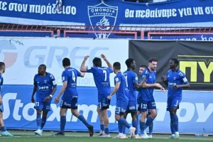 Νέα Σαλαμίνα-Ομόνοια Αραδίππου: Μεγάλο ΔΙΠΛΟ... Βύθισε περισσότερο τους "ερυθρόλευκους" (Φώτος)