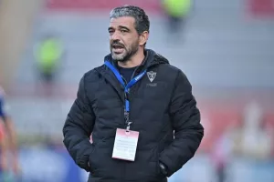 Νέα Σαλαμίνα-Ομόνοια Αραδίππου: Μεγάλο ΔΙΠΛΟ... Βύθισε περισσότερο τους "ερυθρόλευκους" (Φώτος)