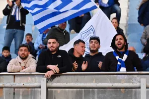 (Φώτος) Ο κόσμος στο "Τάσος Μάρκου"