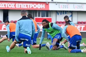 Νέα Σαλαμίνα-Ομόνοια Αραδίππου: Μεγάλο ΔΙΠΛΟ... Βύθισε περισσότερο τους "ερυθρόλευκους" (Φώτος)