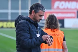 Νέα Σαλαμίνα-Ομόνοια Αραδίππου: Μεγάλο ΔΙΠΛΟ... Βύθισε περισσότερο τους "ερυθρόλευκους" (Φώτος)