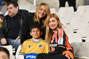 ΑΠΟΕΛίστες και Ομόνοιατες στο ΓΣΠ (φώτος)
