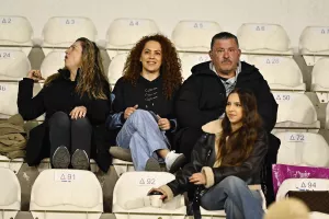 (Φώτος) Ο κόσμος στο ΠΑΠ