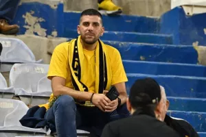 Πήραν θέση στις εξέδρες (ΦΩΤΟΡΕΠΟΡΤΑΖ)