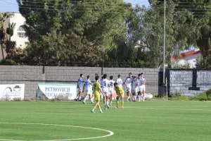 Τεσσάρα η ΑΝΟ (Κ15)