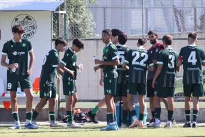 Έντεκα παίκτες της Ομόνοιας στις κλήσεις των Παίδων