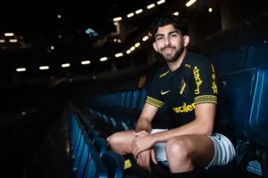 Κακουλλής: "Όταν ο Πίττας έφυγε από την AIK, με προετοίμασε"