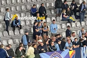 (Φώτος kerkida) Μαζεύονται οι Σουηδοί 