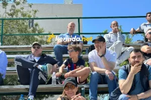 (Φώτος kerkida) Ο κόσμος στο "Ειρήνης και Φιλίας"