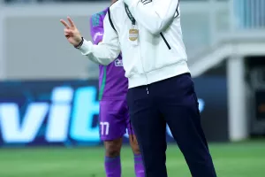 Σαββατόβραδο στην κορυφή!