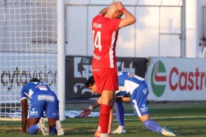 Ο Εθνικός στο 90+5’... έσπρωξε ακόμη περισσότερο τη Νέα Σαλαμίνα (φώτος)