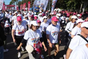 Χιλιάδες δρομείς στον ΟΠΑΠ Μαραθώνιο Λεμεσού (φώτος)