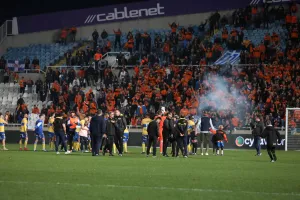Ζήτησαν να γυαλίζει το μάτι τους