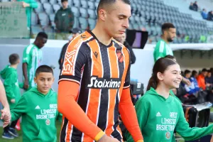 Άρης-ΑΠΟΕΛ: Έριξε… τριάρα και παραμένει στο κυνήγι του τίτλου!