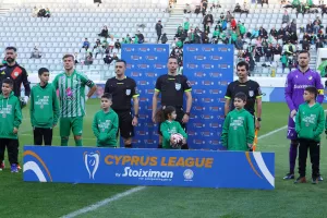 Άρης-ΑΠΟΕΛ: Έριξε… τριάρα και παραμένει στο κυνήγι του τίτλου!