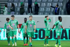 Άρης-ΑΠΟΕΛ: Έριξε… τριάρα και παραμένει στο κυνήγι του τίτλου!